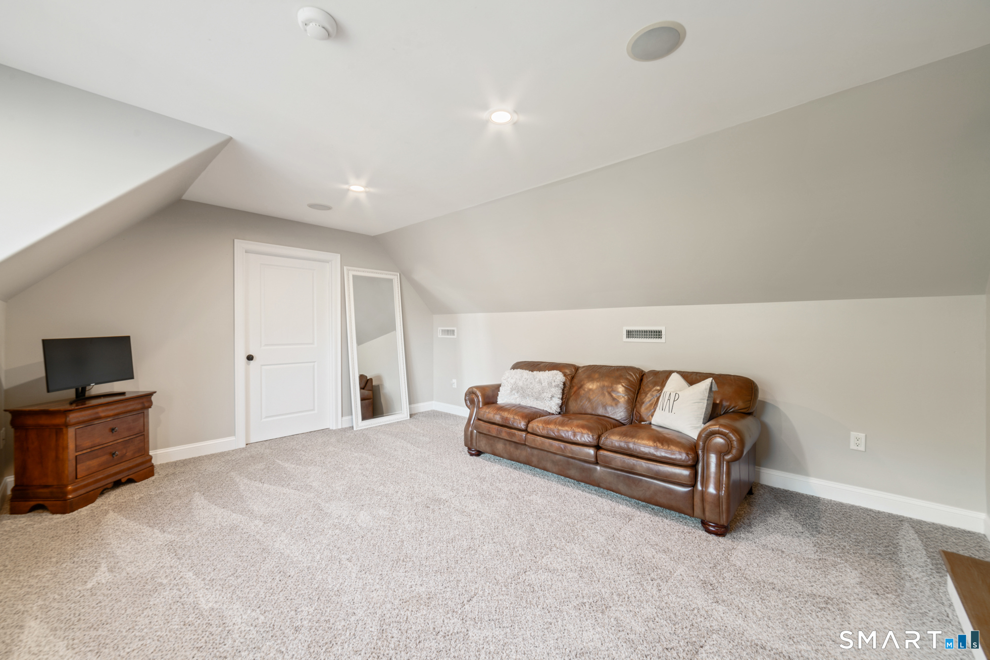 269 West Pines Drive Southington CT 06489