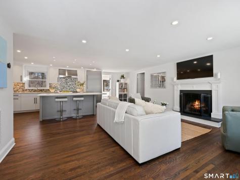 9 Arnold Lane Norwalk CT 06853