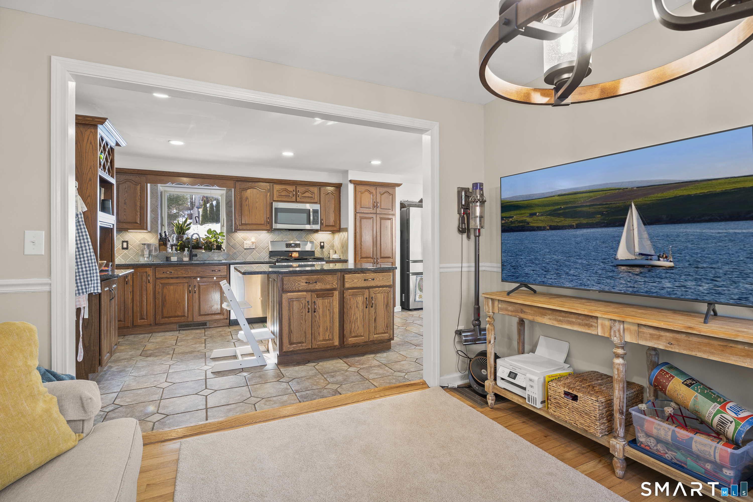 7 Greenwood Circle East Lyme CT 06333