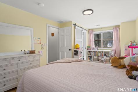 7 Greenwood Circle East Lyme CT 06333