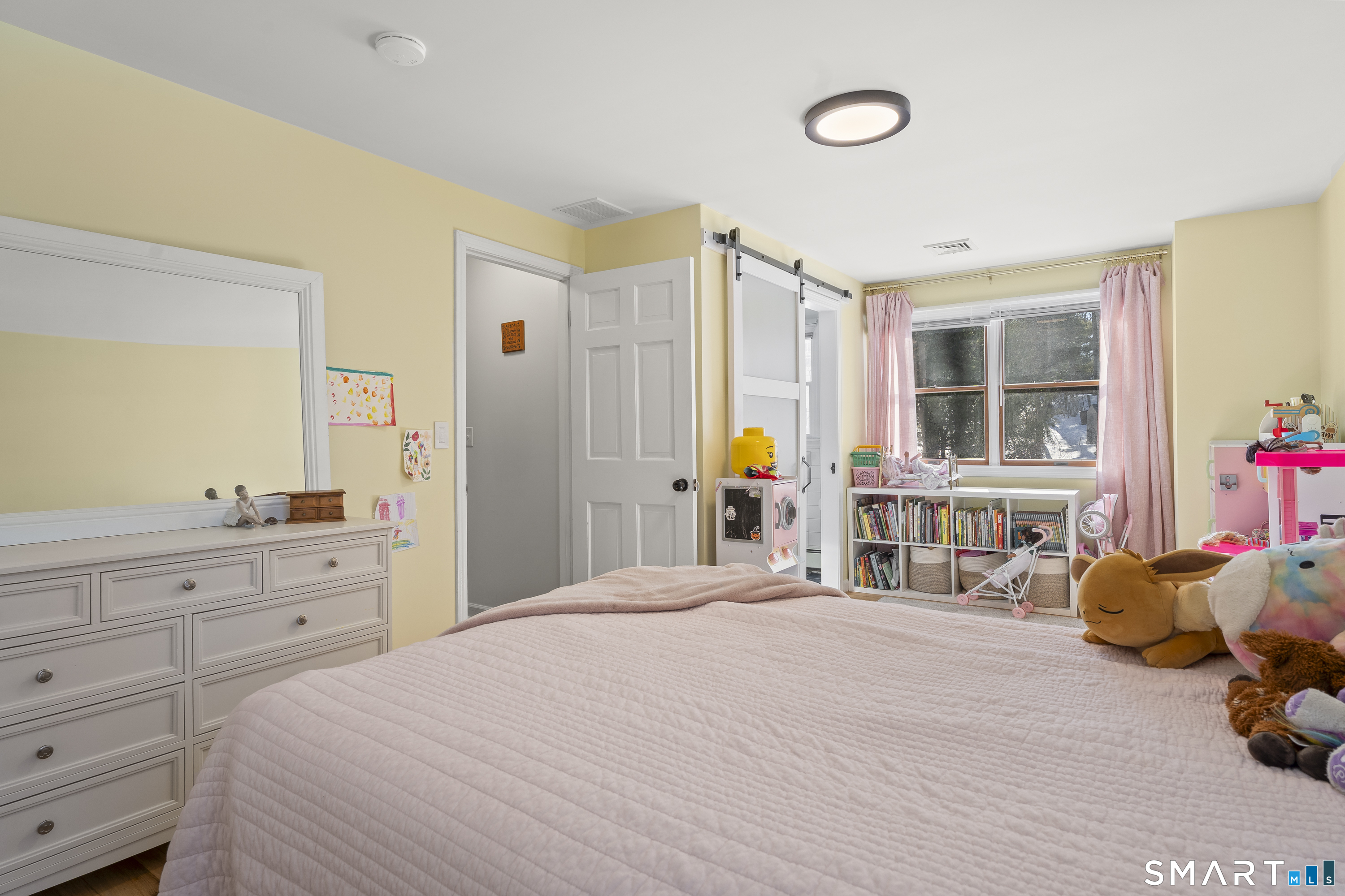 7 Greenwood Circle East Lyme CT 06333