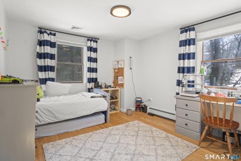 7 Greenwood Circle East Lyme CT 06333