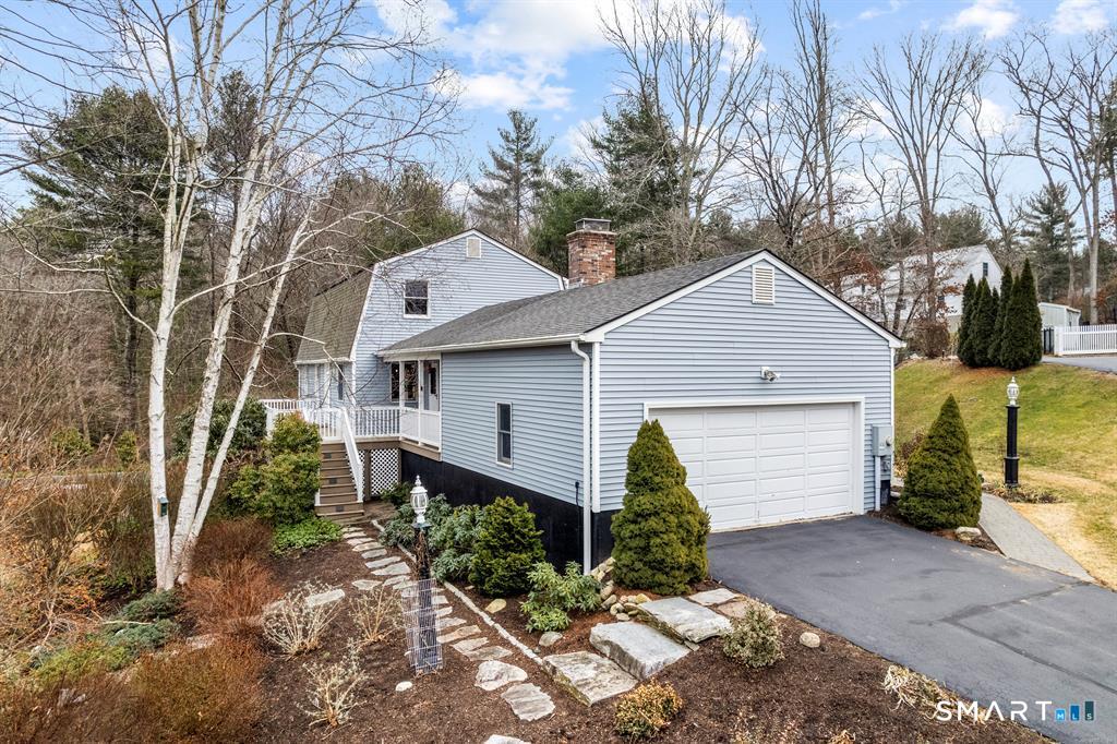 7 Greenwood Circle East Lyme CT 06333