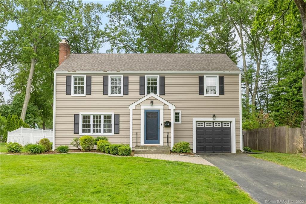 15 Iroquois Road West Hartford CT 06117