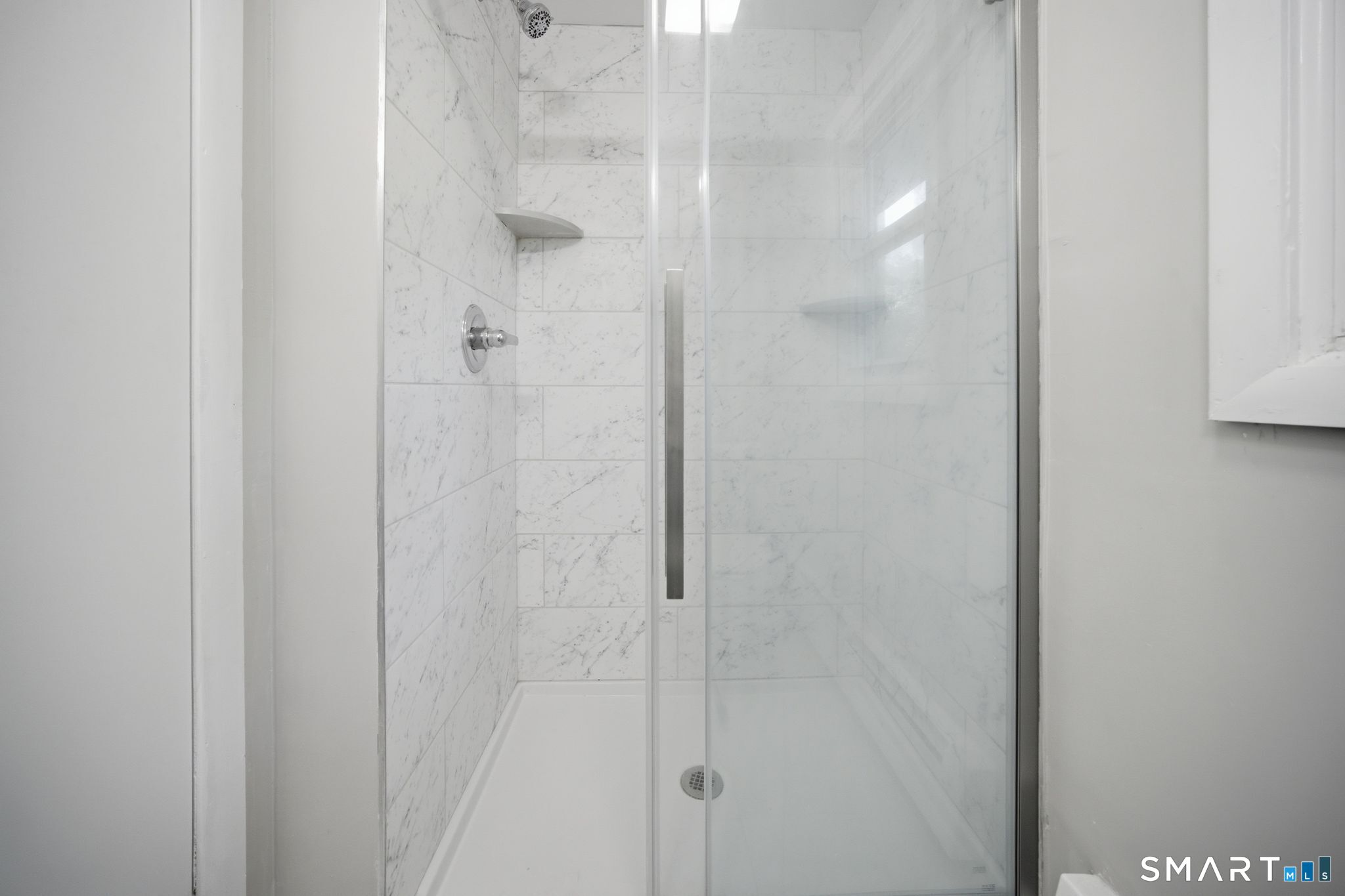 32 Hemlock Lane East Hartford CT 06118