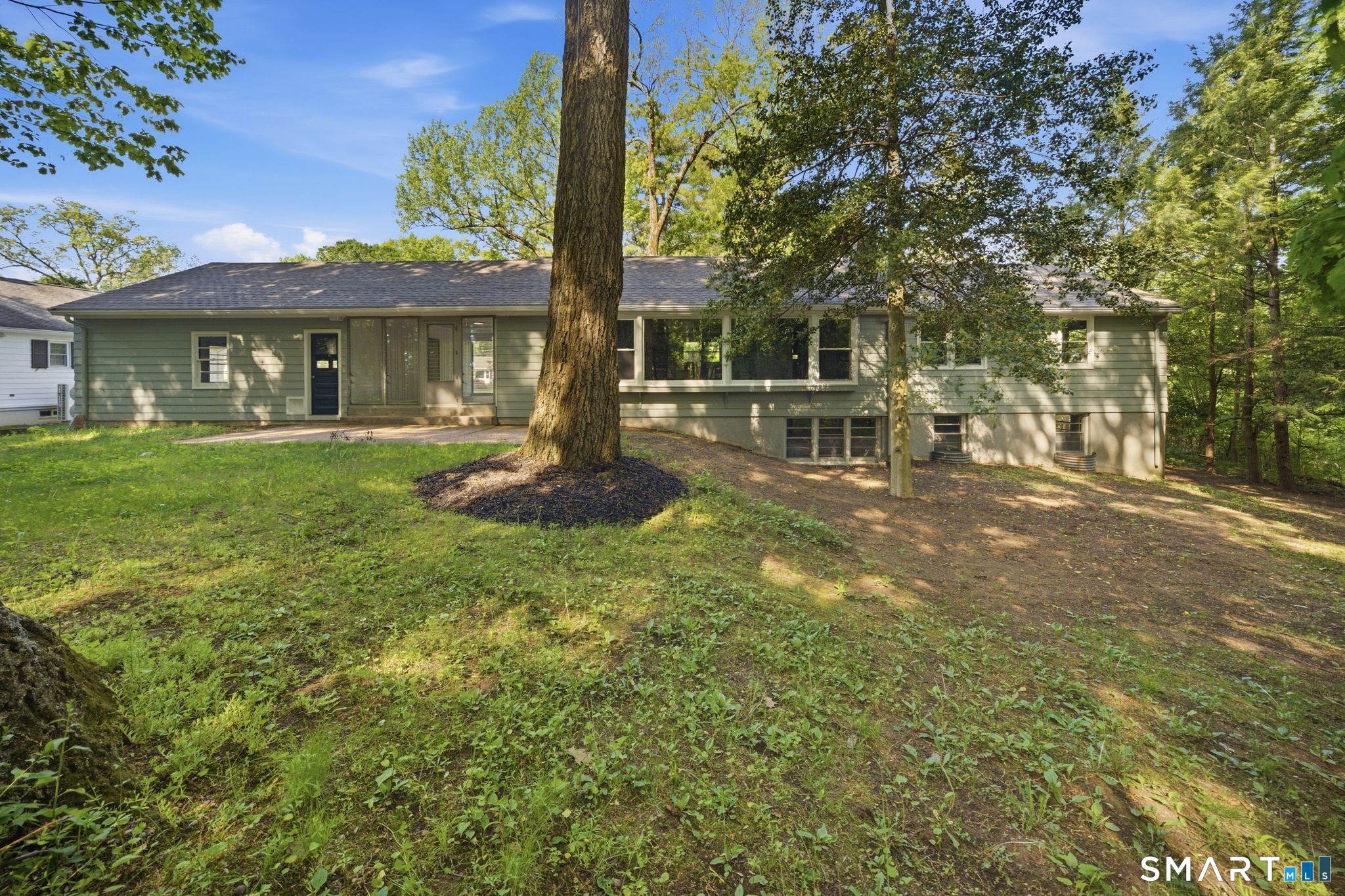 32 Hemlock Lane East Hartford CT 06118