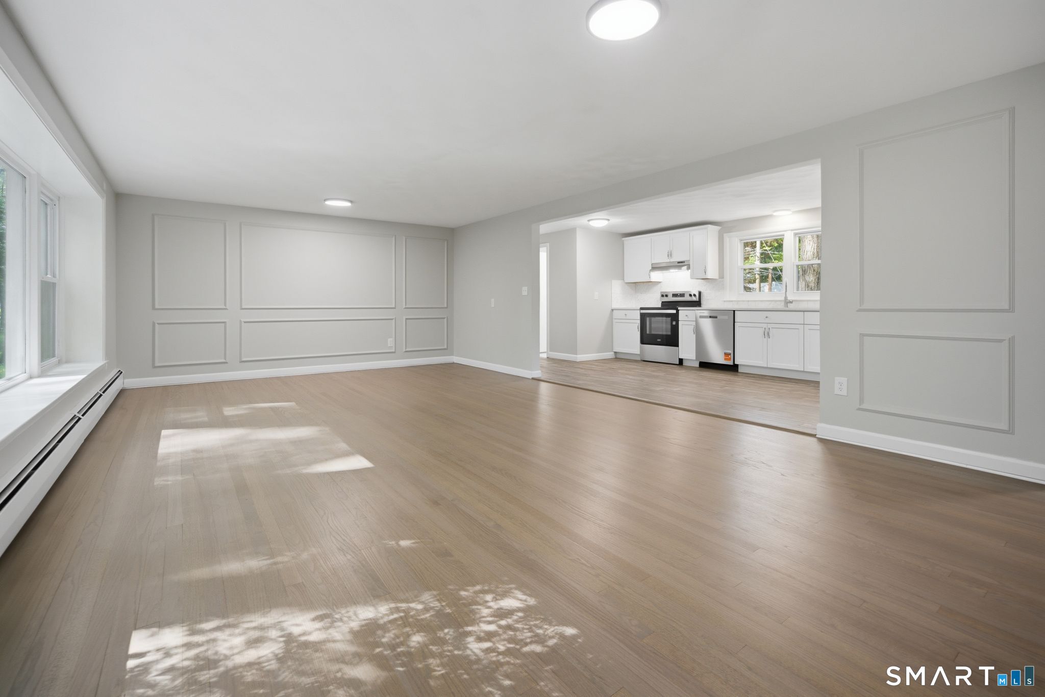 32 Hemlock Lane East Hartford CT 06118
