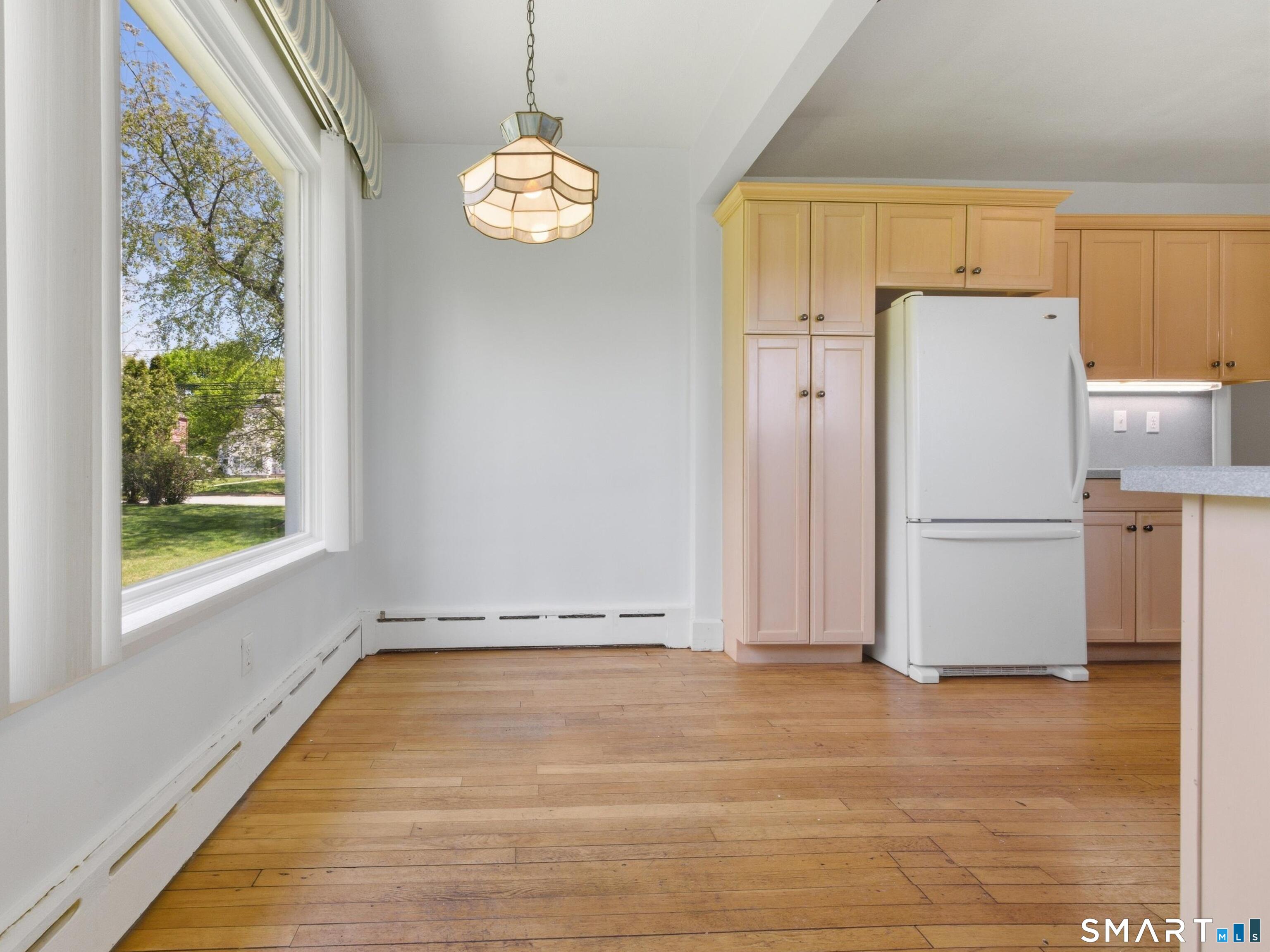 763 Ocean Avenue New London CT 06320