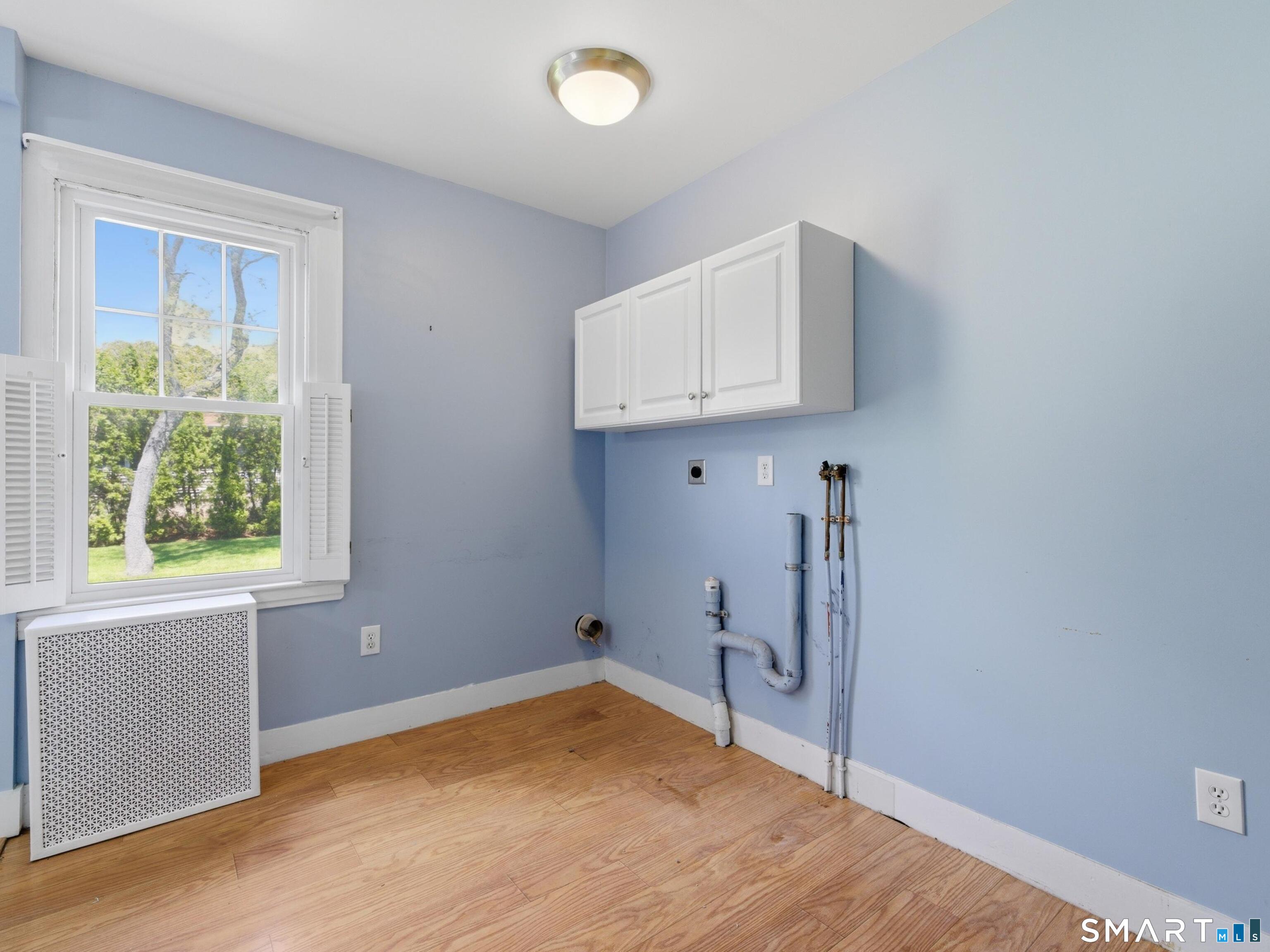 763 Ocean Avenue New London CT 06320