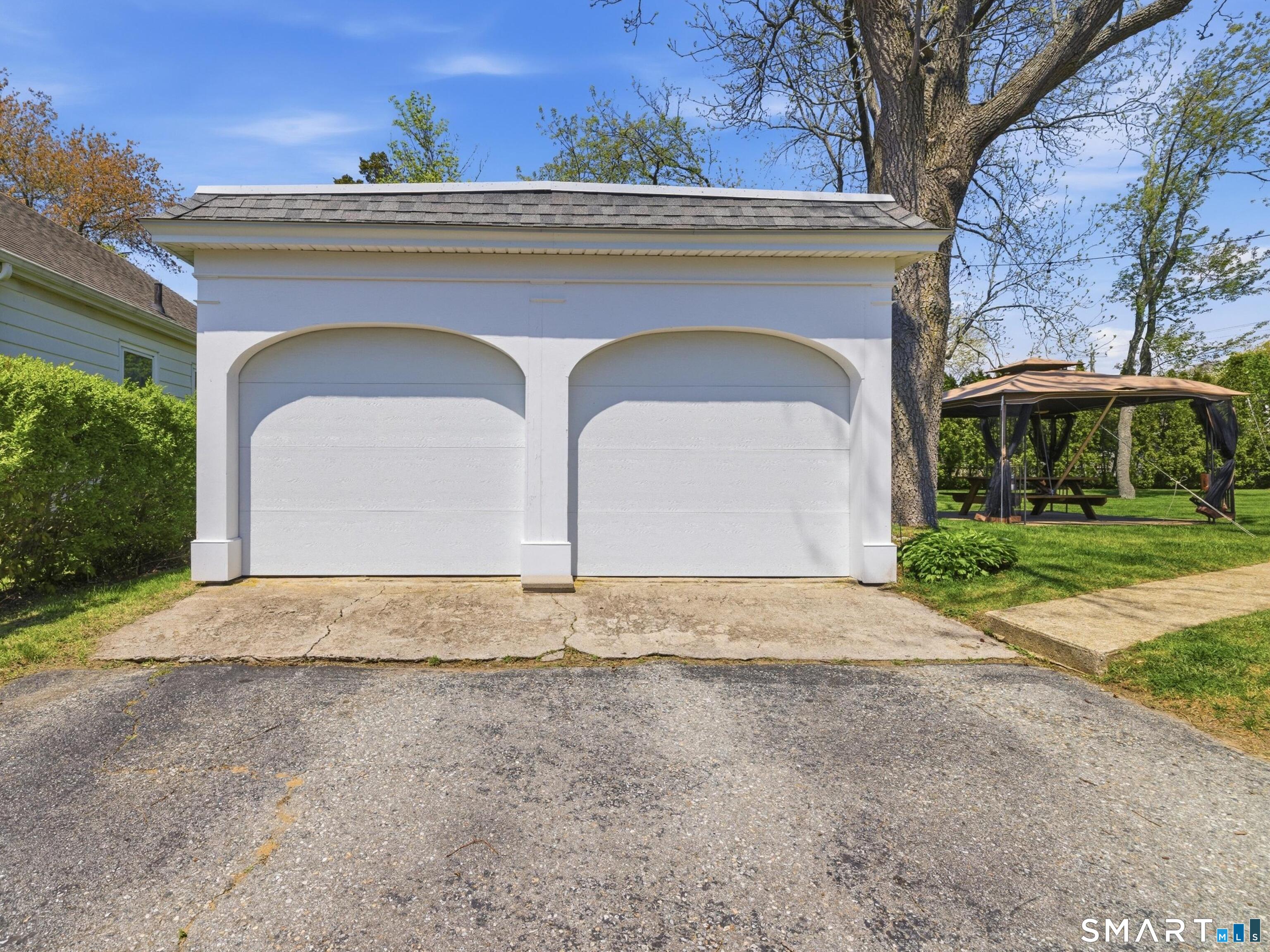 763 Ocean Avenue New London CT 06320