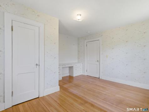 763 Ocean Avenue New London CT 06320