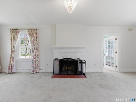 763 Ocean Avenue New London CT 06320