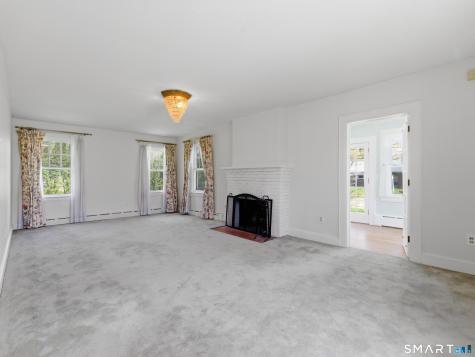 763 Ocean Avenue New London CT 06320