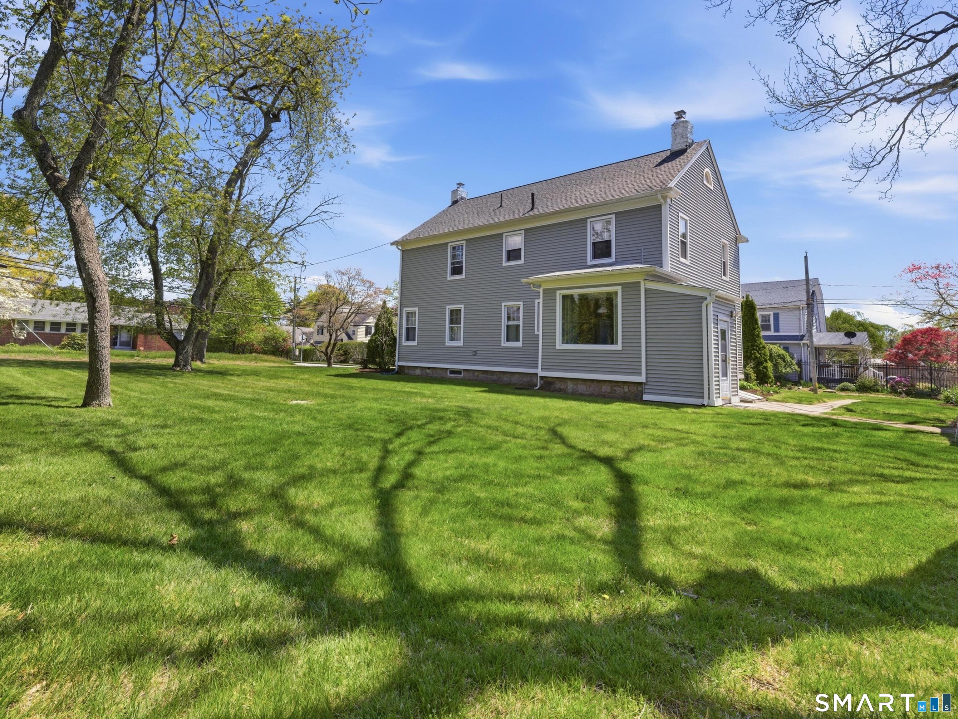 763 Ocean Avenue New London CT 06320