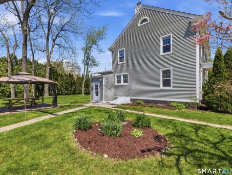 763 Ocean Avenue New London CT 06320