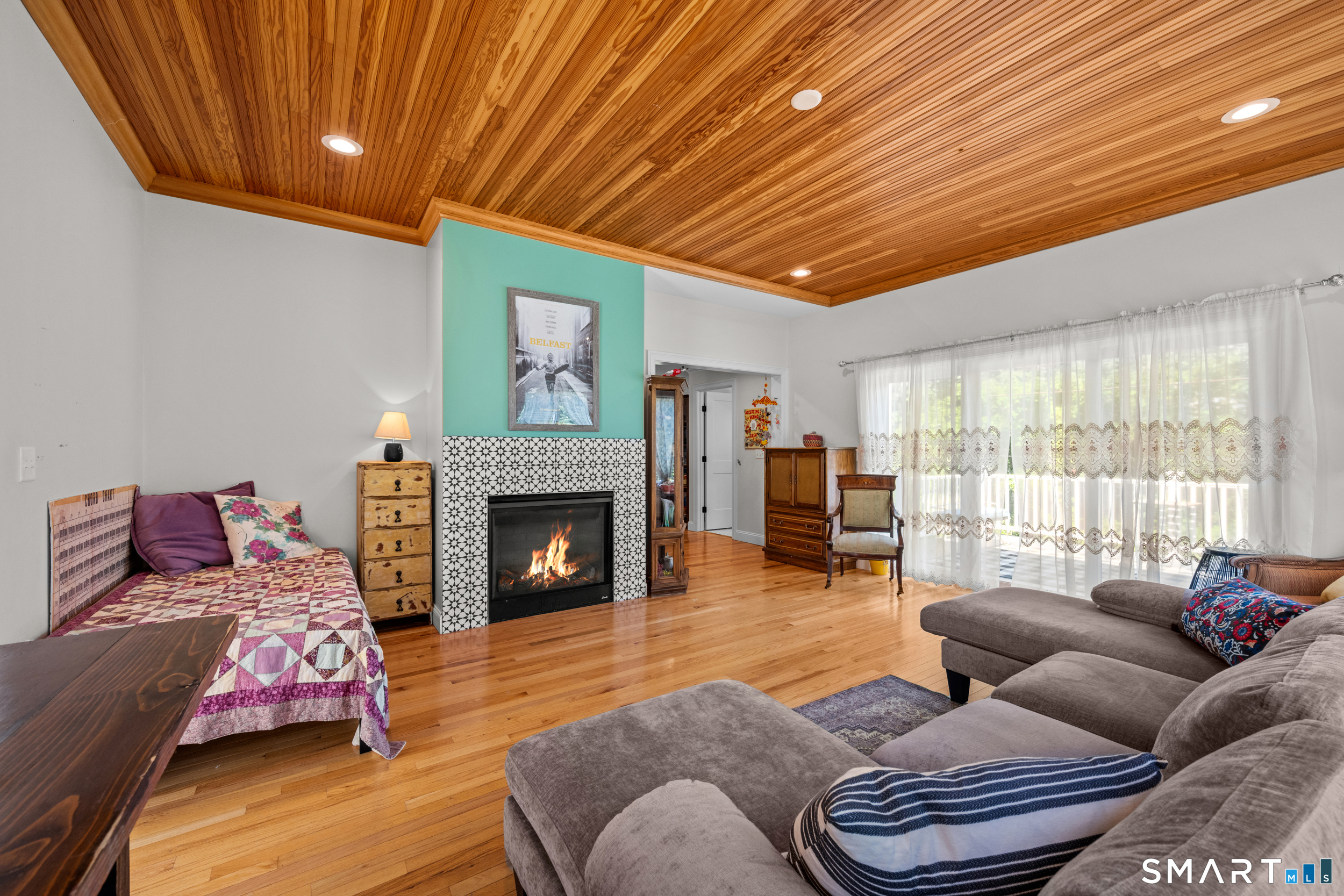 67 Spring Glen Road East Lyme CT 06357