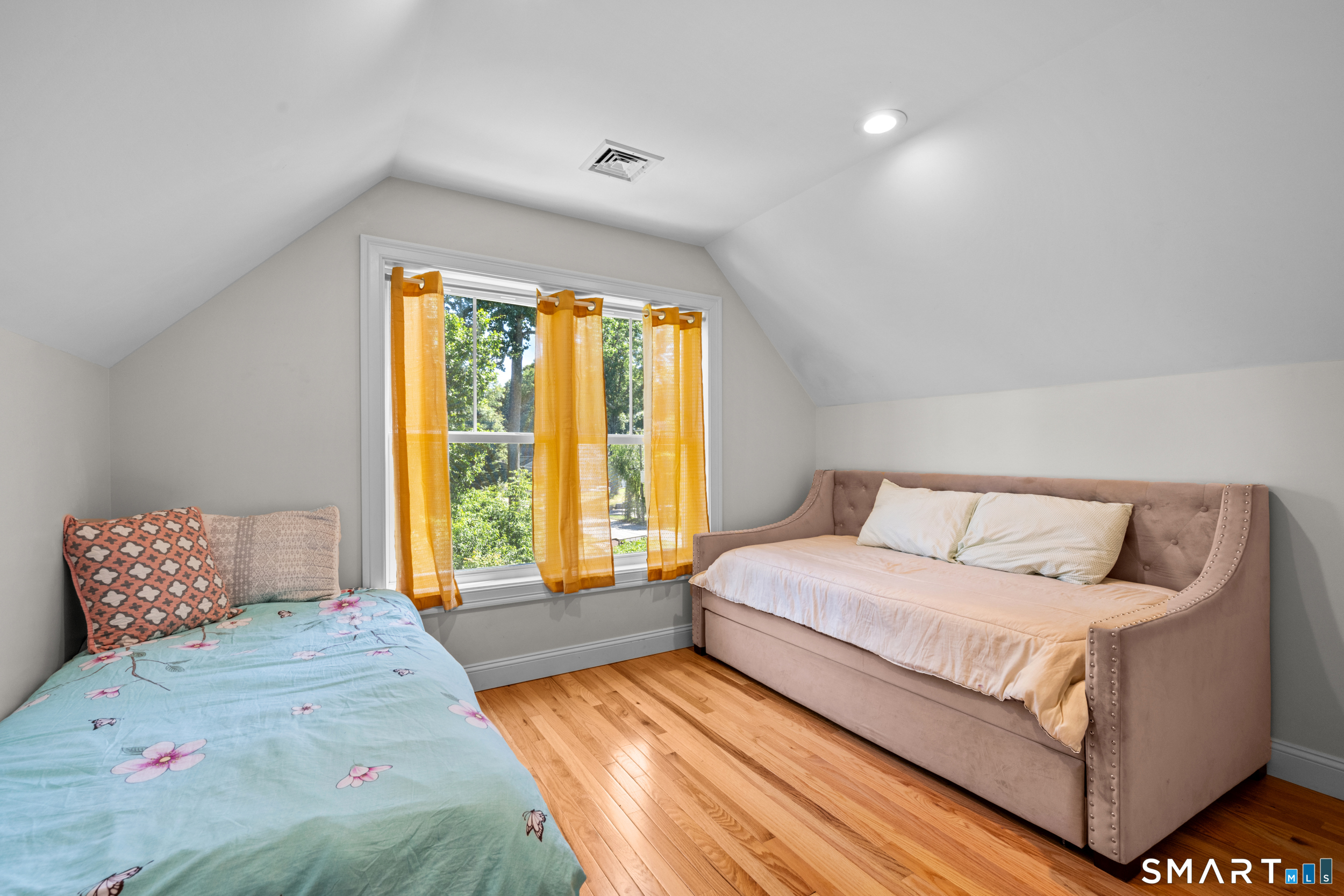 67 Spring Glen Road East Lyme CT 06357