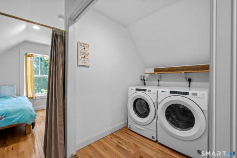 67 Spring Glen Road East Lyme CT 06357