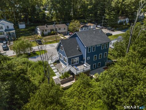 67 Spring Glen Road East Lyme CT 06357
