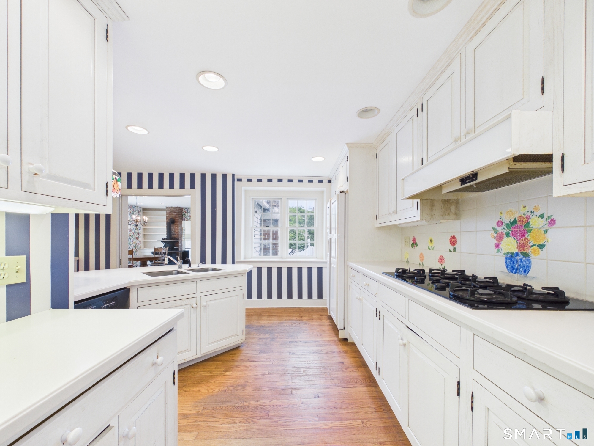 21 Elm Street Stonington CT 06378