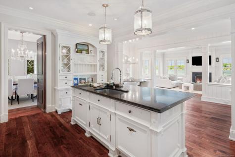 31 Contentment Island Road Darien CT 06820