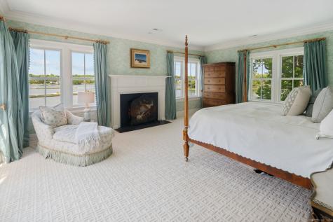 31 Contentment Island Road Darien CT 06820