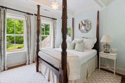 31 Contentment Island Road Darien CT 06820