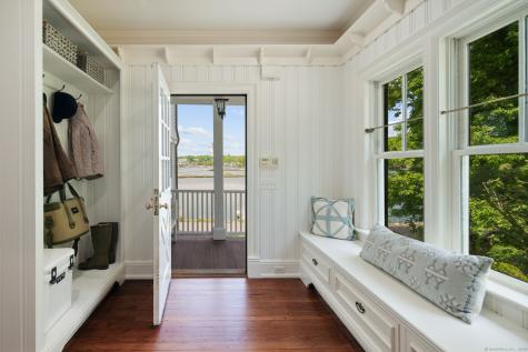 31 Contentment Island Road Darien CT 06820