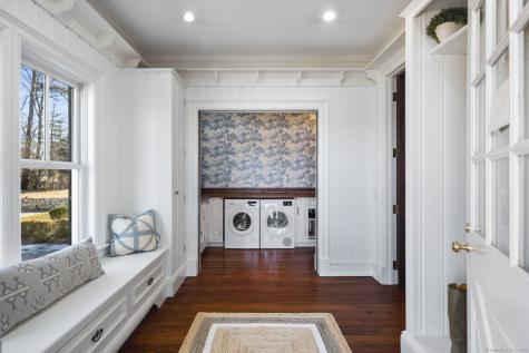 31 Contentment Island Road Darien CT 06820