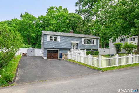 26 Pleasant Street Bethel CT 06801