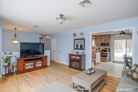 26 Pleasant Street Bethel CT 06801