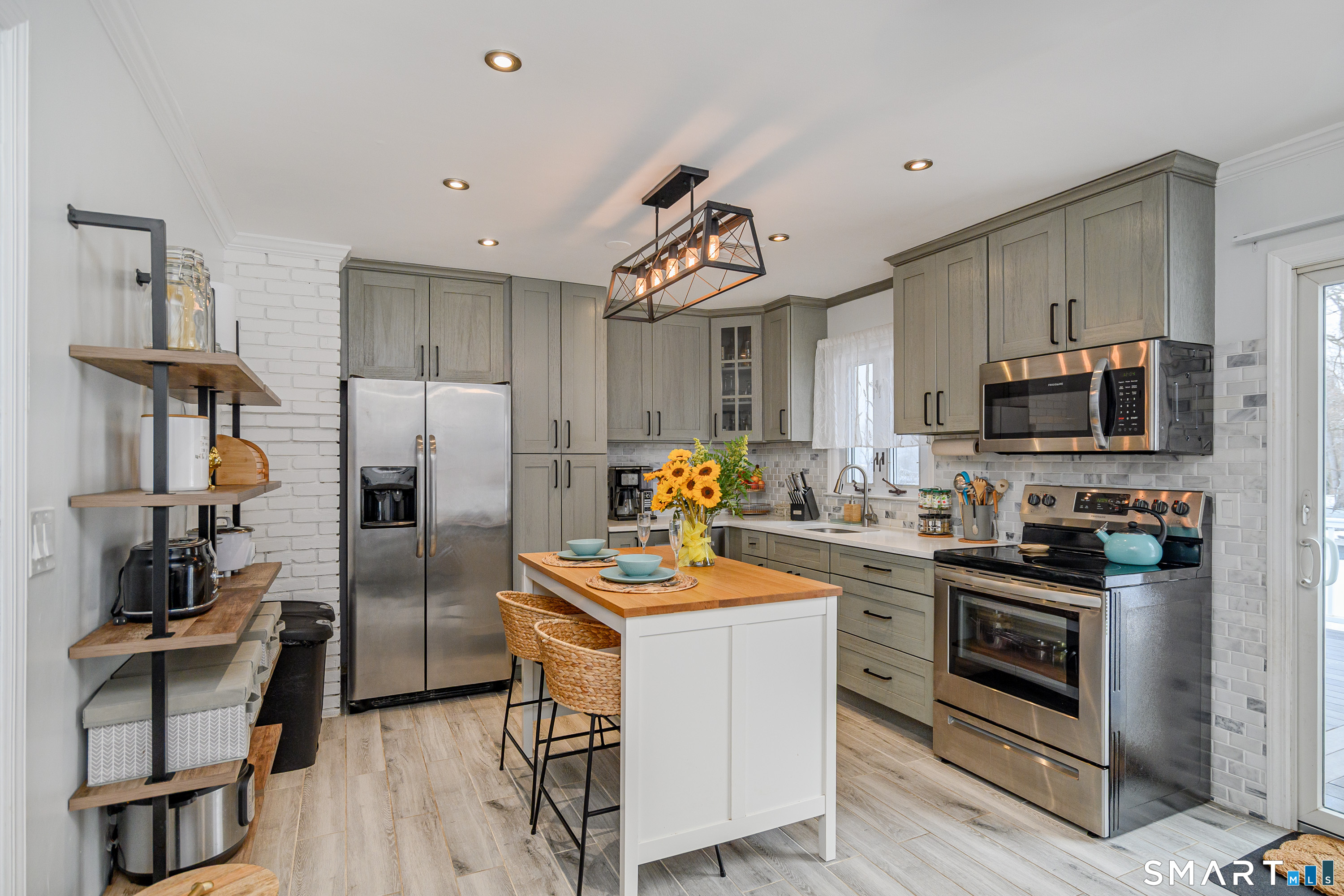 26 Pleasant Street Bethel CT 06801