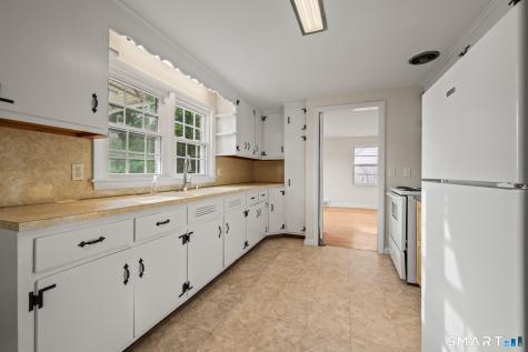 81 Maple Hill Avenue Newington CT 06111