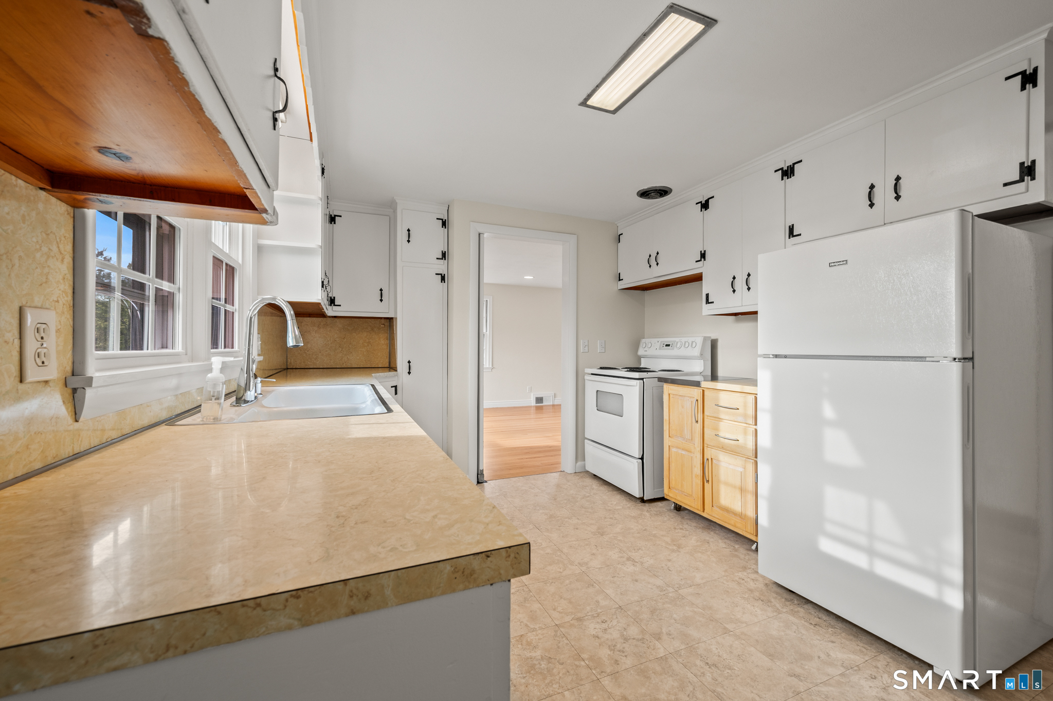 81 Maple Hill Avenue Newington CT 06111
