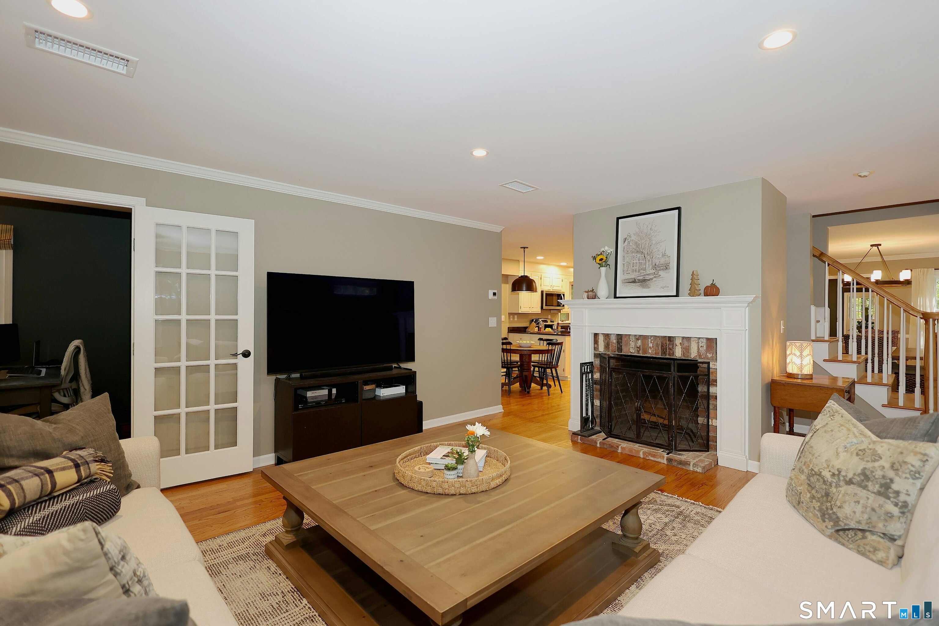 85 Cross Highway Redding CT 06896