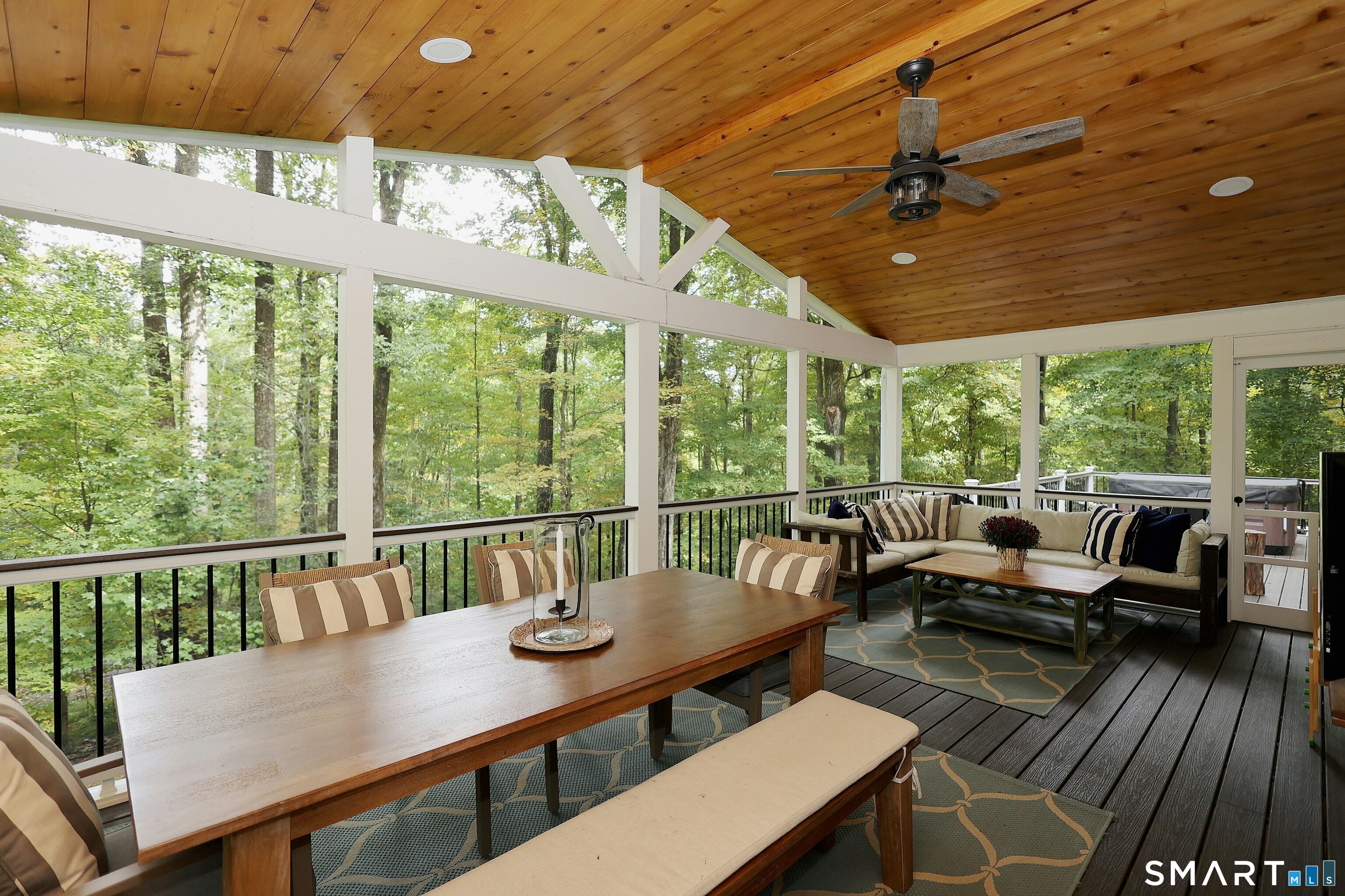 85 Cross Highway Redding CT 06896