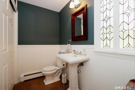 85 Cross Highway Redding CT 06896