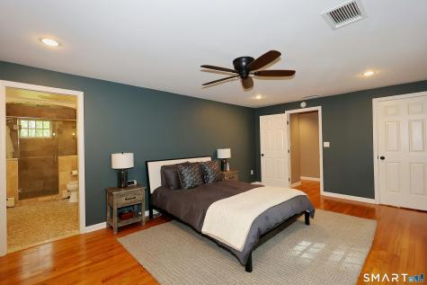 85 Cross Highway Redding CT 06896