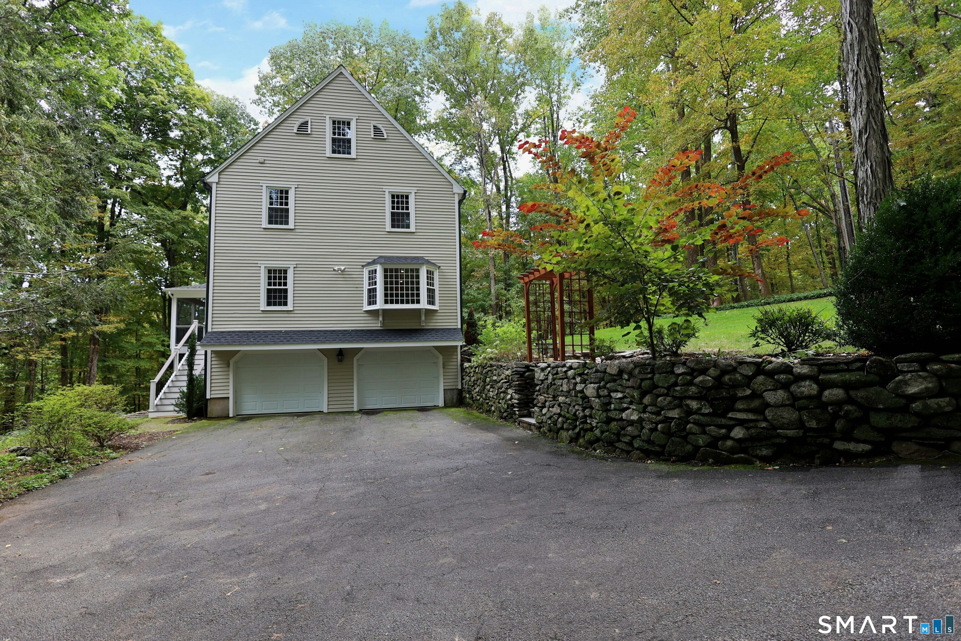85 Cross Highway Redding CT 06896