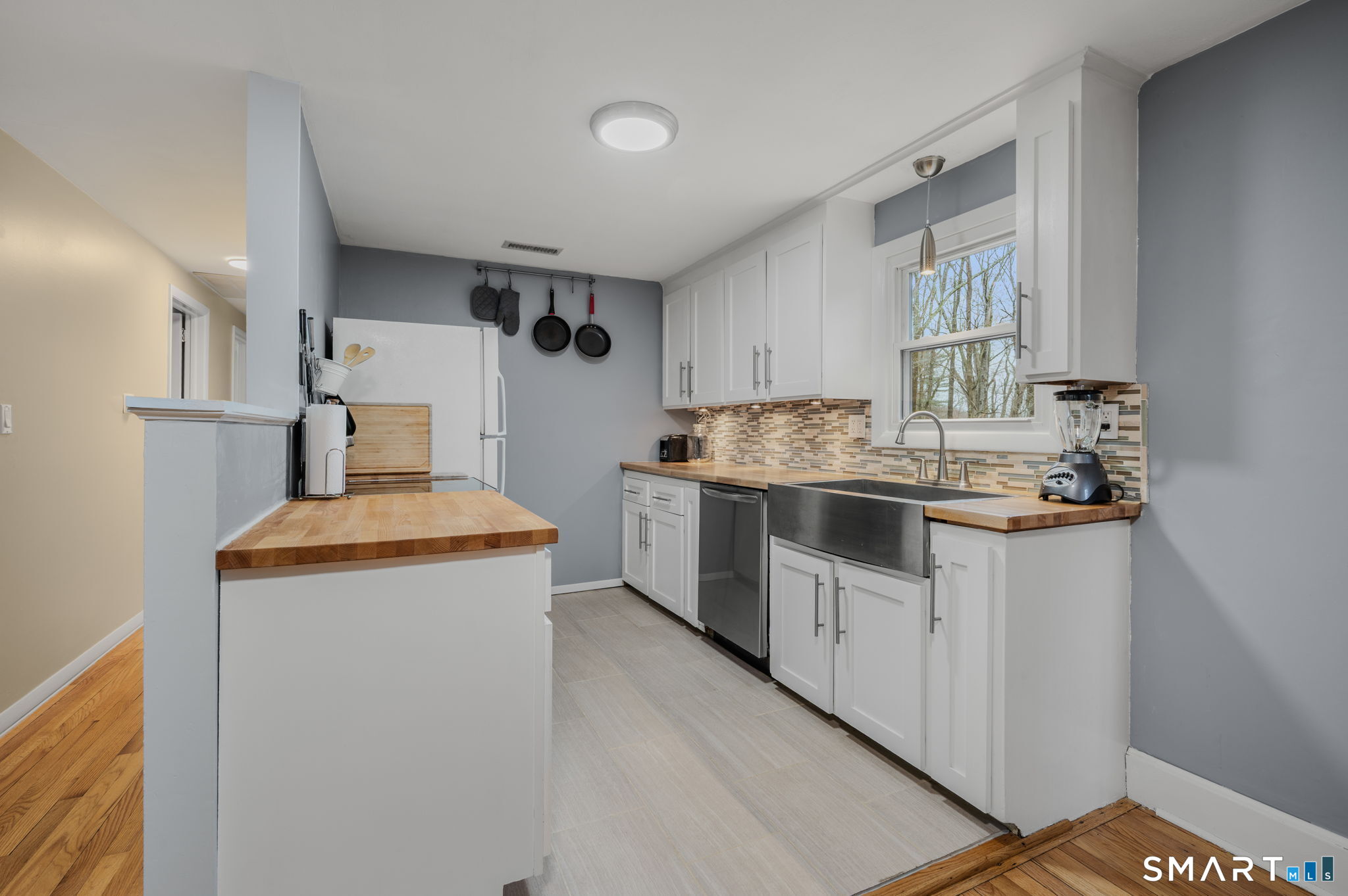 24 Willie Circle Tolland CT 06084