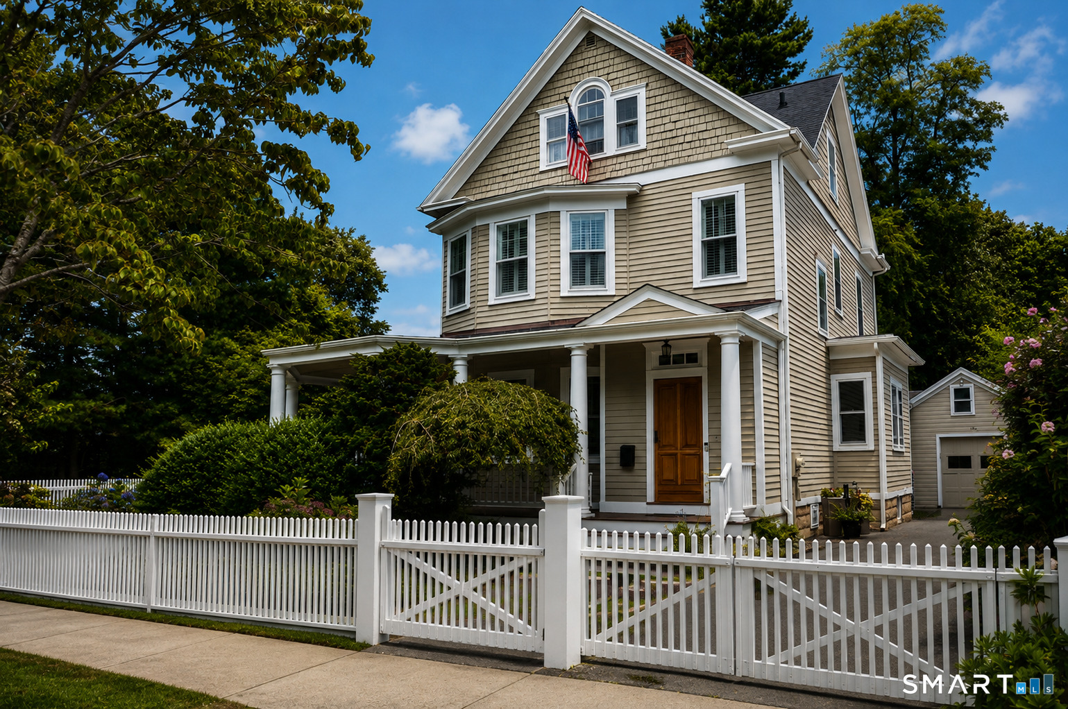 239 Beach Road Fairfield CT 06824