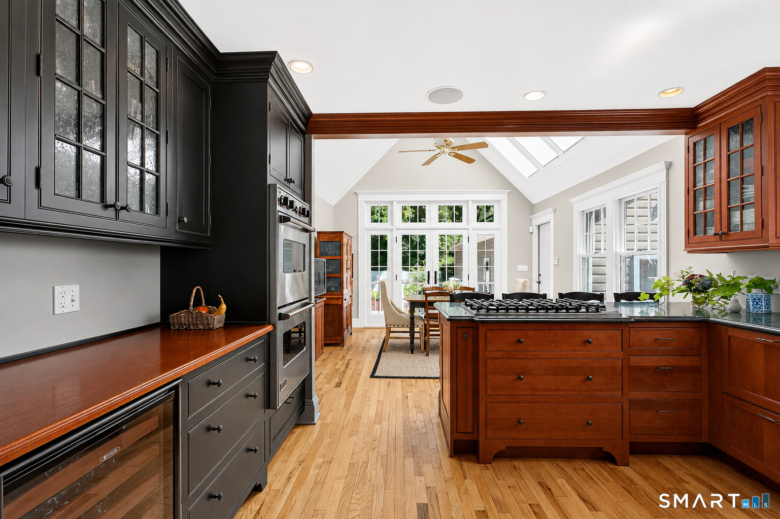 239 Beach Road Fairfield CT 06824