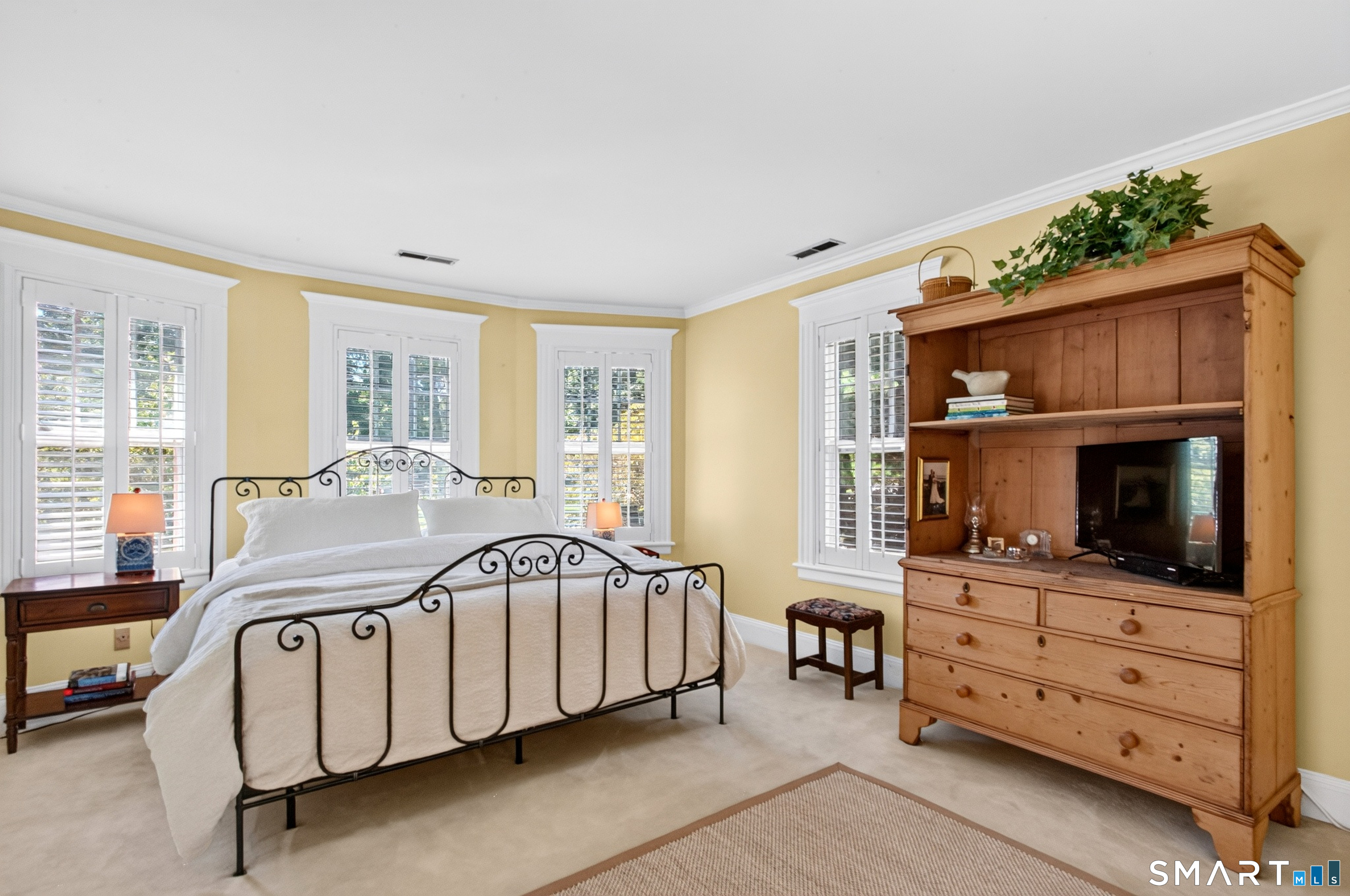 239 Beach Road Fairfield CT 06824