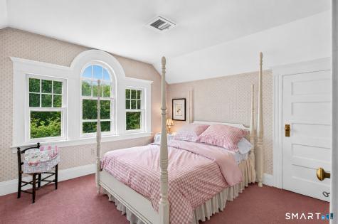 239 Beach Road Fairfield CT 06824