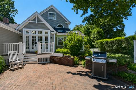 239 Beach Road Fairfield CT 06824