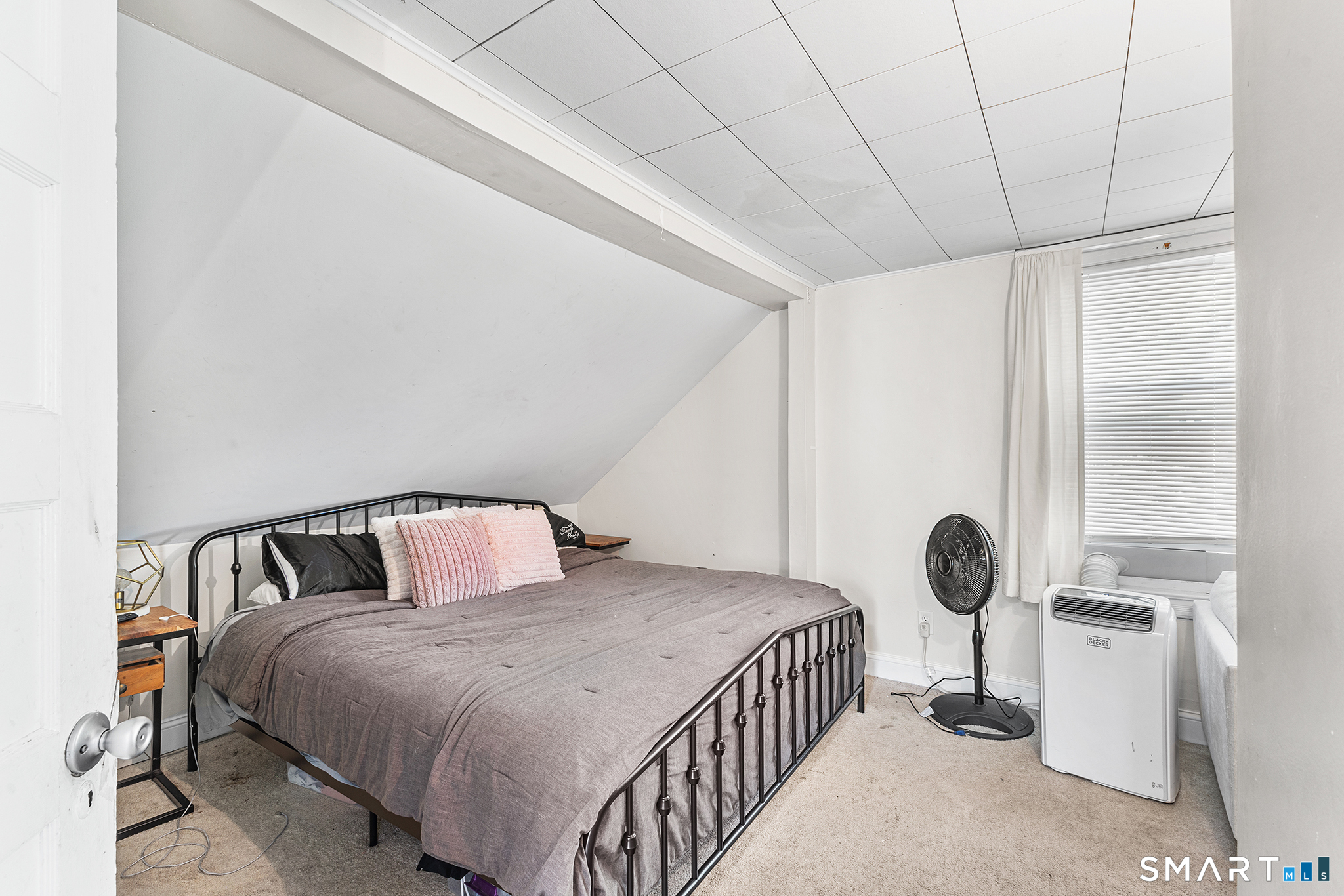 17 Whitney Street East Hartford CT 06118