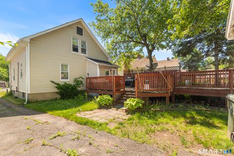 17 Whitney Street East Hartford CT 06118