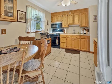 40 Laurel Drive Montville CT 06370