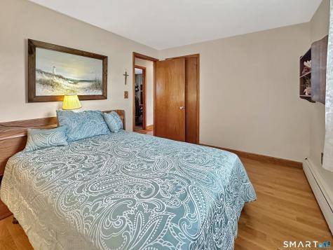 40 Laurel Drive Montville CT 06370