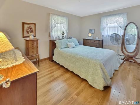 40 Laurel Drive Montville CT 06370